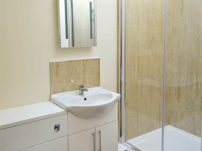 En-suite | Hay Rick - Hayes Farm Mews, Luton, near Newton Abbot