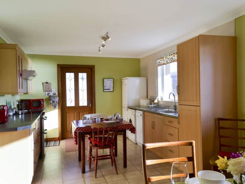 Kitchen and dining area | Rallidae, Uig, near Portree