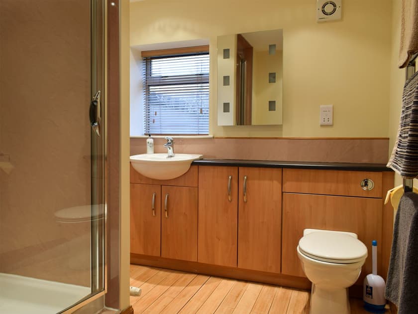 Shower room | The Bothy - The Inn Cottages, Muckhart, near Gleneagles