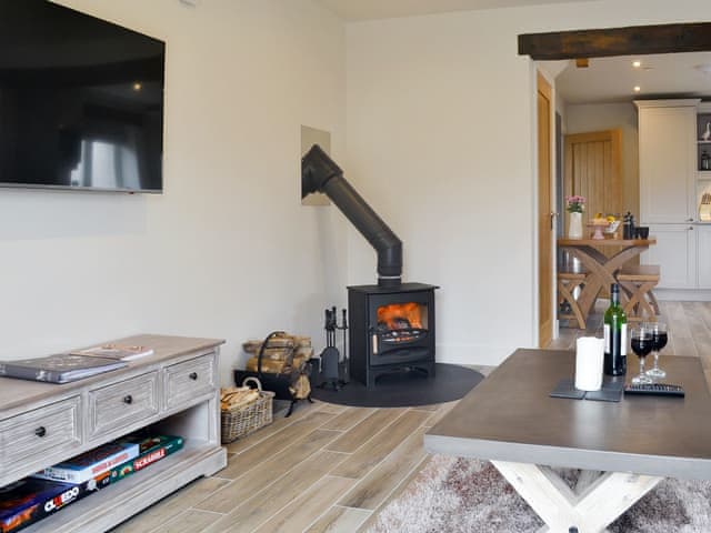 Berth Y Bwl Farm Cottages Piggery Cottage Ref Uk6557 In