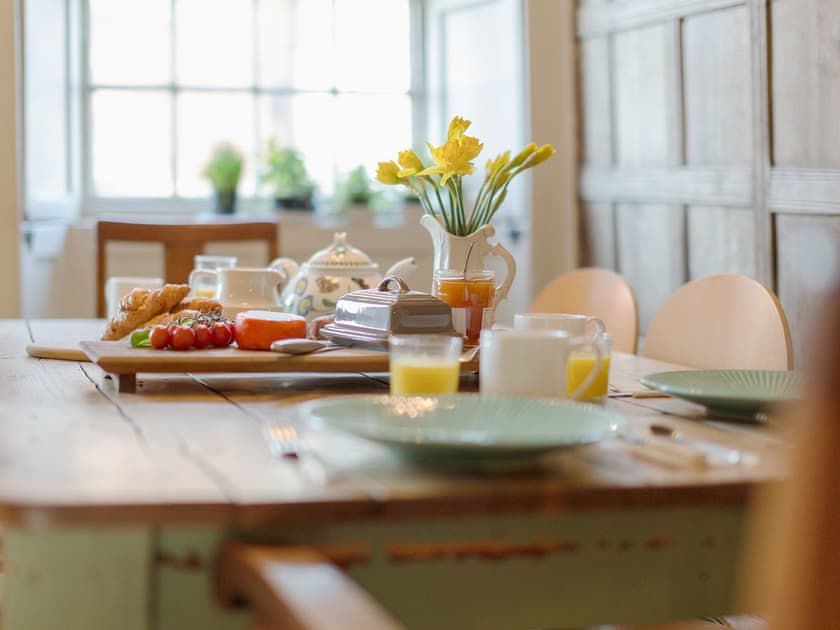 Ideal dining area | Fossilers Lodge, Lyme Regis