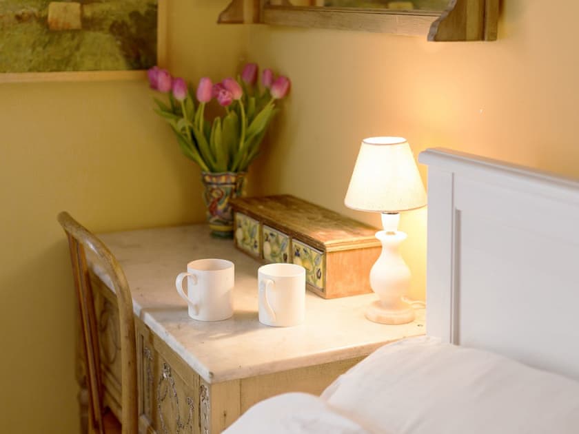 Charming double bedroom | Fossilers Lodge, Lyme Regis