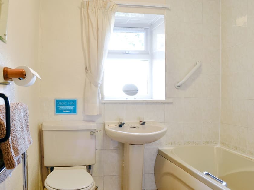 Bathroom | Bridge House, Threlkeld