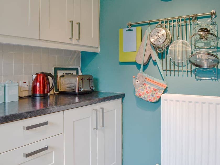 Well equipped kitchen | Philip’s Cottage, Keswick