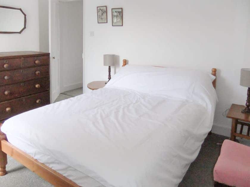 Comfortable double bedroom | Admirals Cottage, Yarmouth