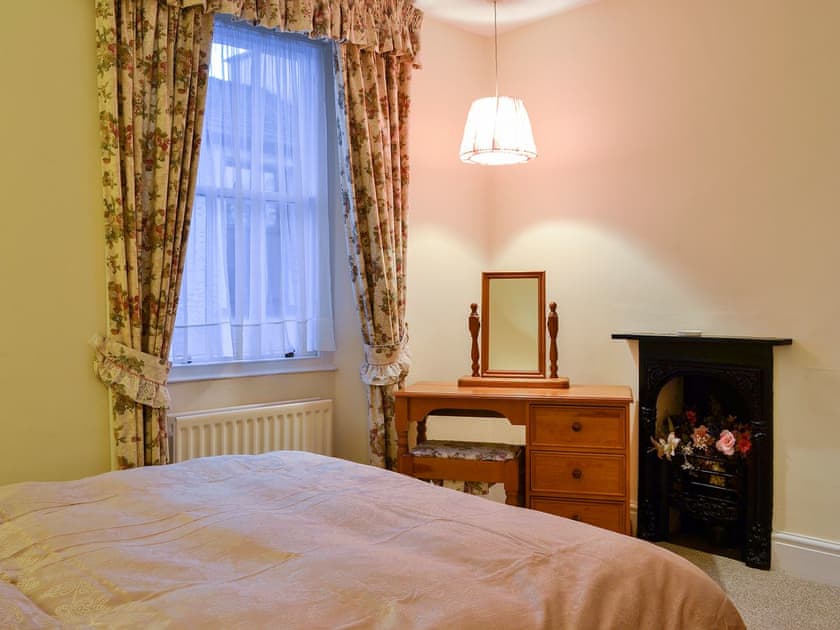 Cosy and inviting double bedroom | Pear Tree Cottage, Bowness on Windermere