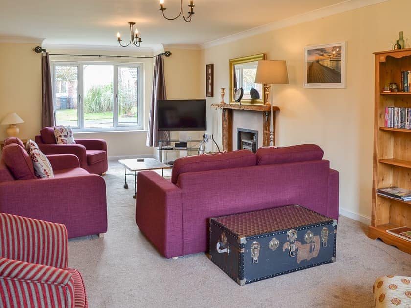 Delightful through living room | Sand Castles, Seahouses