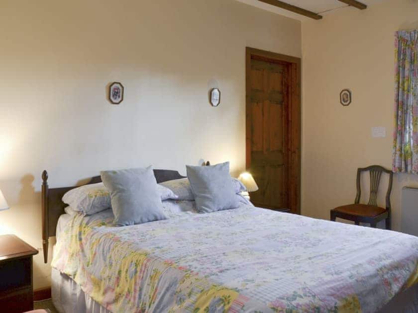 Relaxing double bedroom | Grove Sprightly Barn, Craven Arms