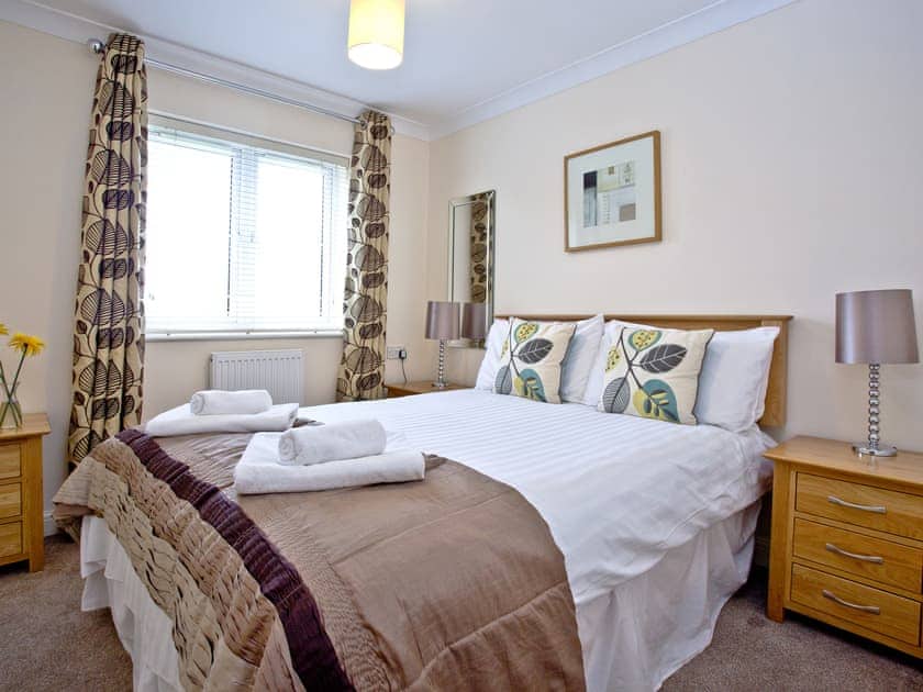 Double bedroom | Egret Cottage - Lakeview Holiday Cottages, Bridgwater