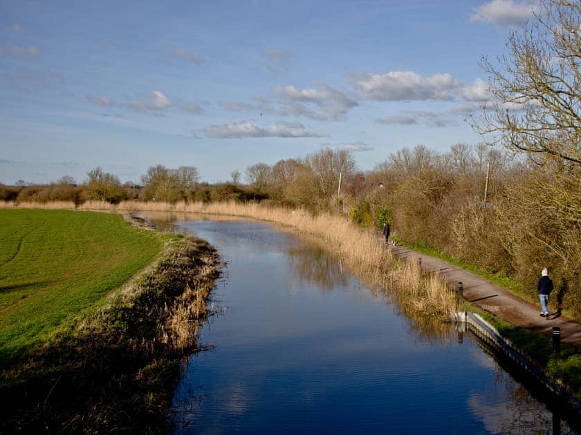 Surrounding area | The Willow Lodge - Lakeview Holiday Cottages, Bridgwater