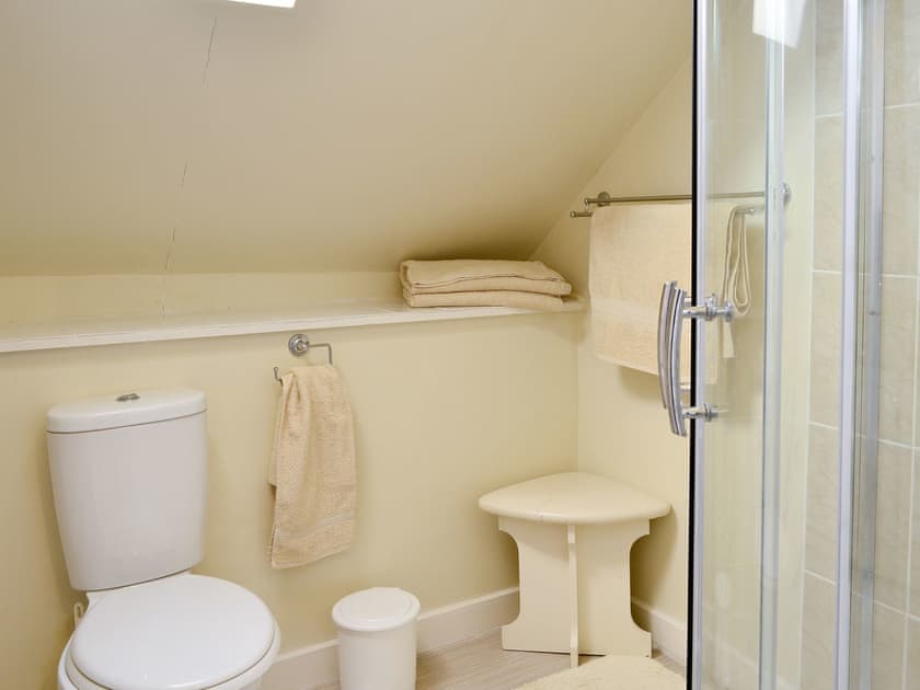 Shower room | The Granary - Rousland Cottages, Linlithgow