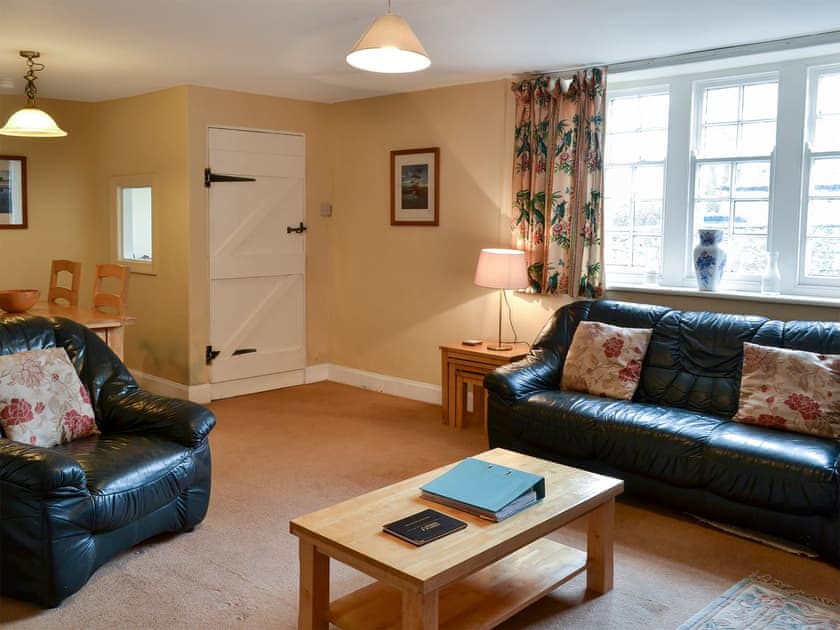 Living and dining room | Honeysuckle Cottage, Embleton, near Alnwick