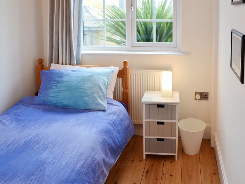 Peaceful single bedroom | Lyndale, Penzance
