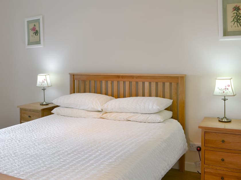 Double bedroom | Eliza Cottage, Haddington