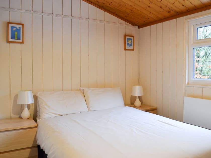 Cosy and welcoming double bedroom | Cedar Lodge, Charlcot, near Masham