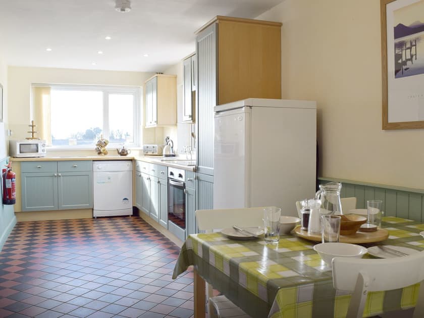 Spacious kitchen | Bryntowy - Tanylan Farm Cottages, Kidwelly
