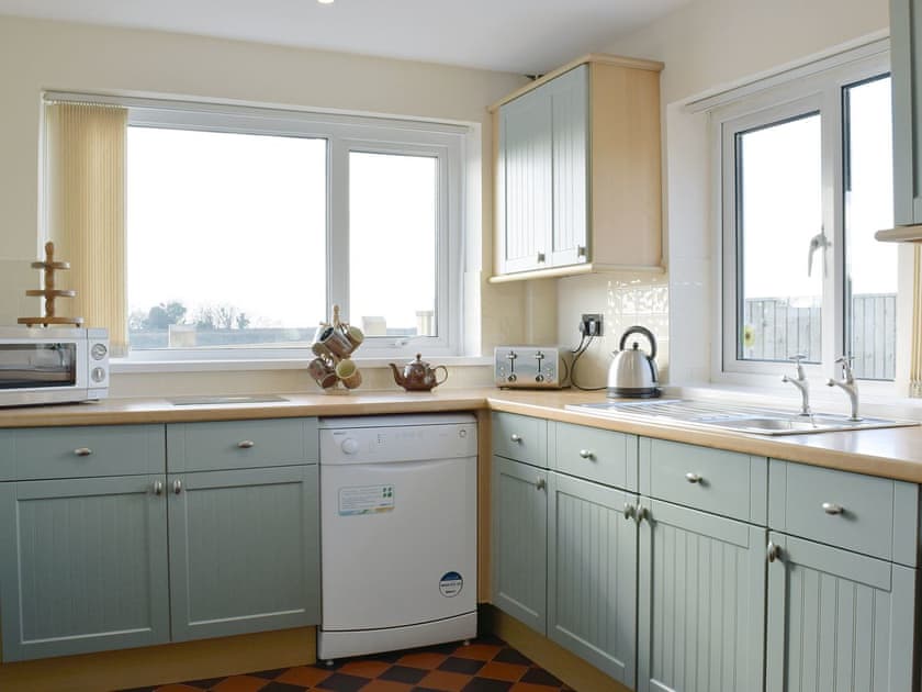 Well equipped kitchen | Bryntowy - Tanylan Farm Cottages, Kidwelly