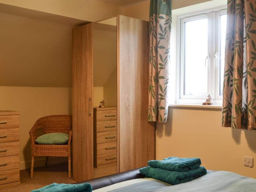 Double bedroom | Acorn Cottage, Kingsland, near Leominster