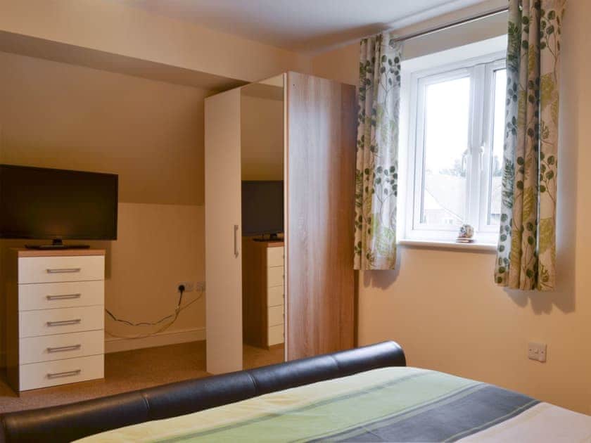Double bedroom | Acorn Cottage, Kingsland, near Leominster