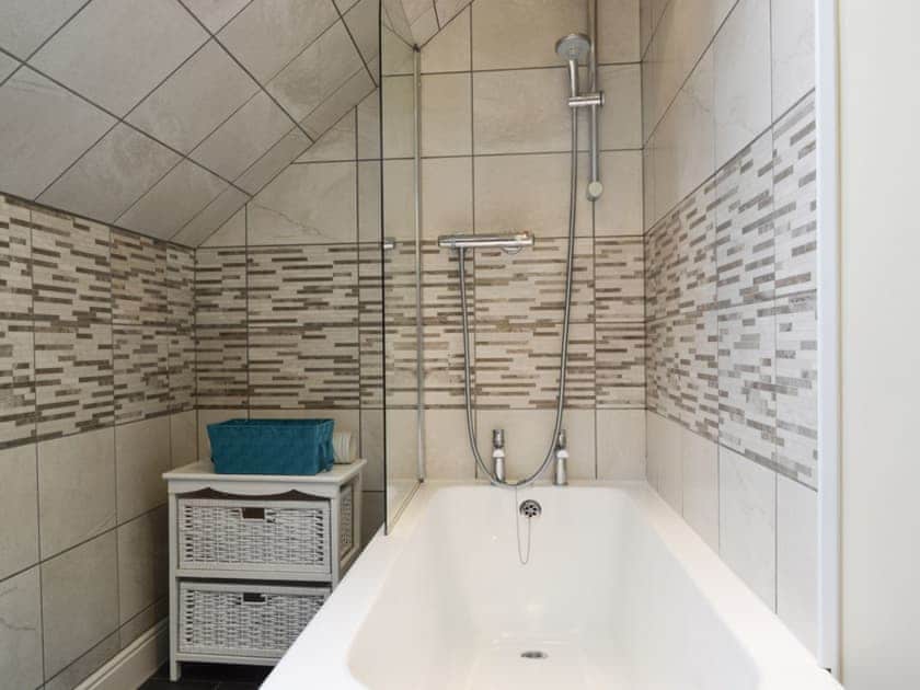 Bathroom | Acorn Cottage, Kingsland, near Leominster