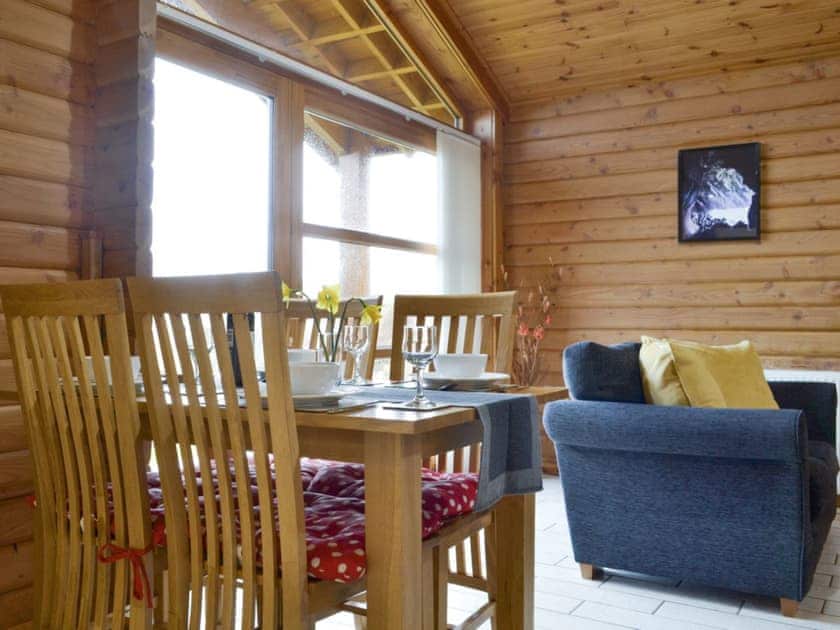 Convenient dining area | Seascape, Staffin