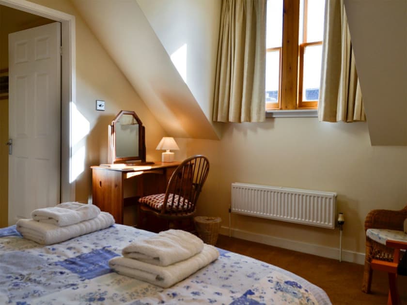 Double bedroom | Kirsty Cottage, Moffat