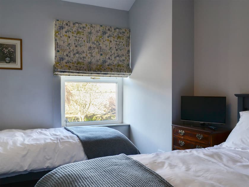 Twin bedroom | Dick ’n’ Liddy’s Cottage, Gargrave, near Skipton