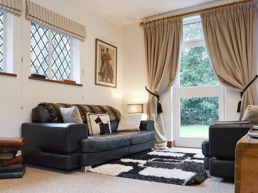 Cosy living area | Highmoor Park Cottage, Highmoor, near Henley-on-Thames