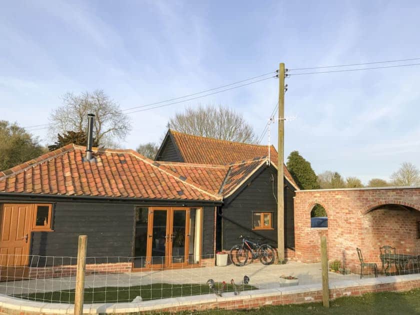 Exterior | Chick Hatch Barn, Carlton, near Saxmundham