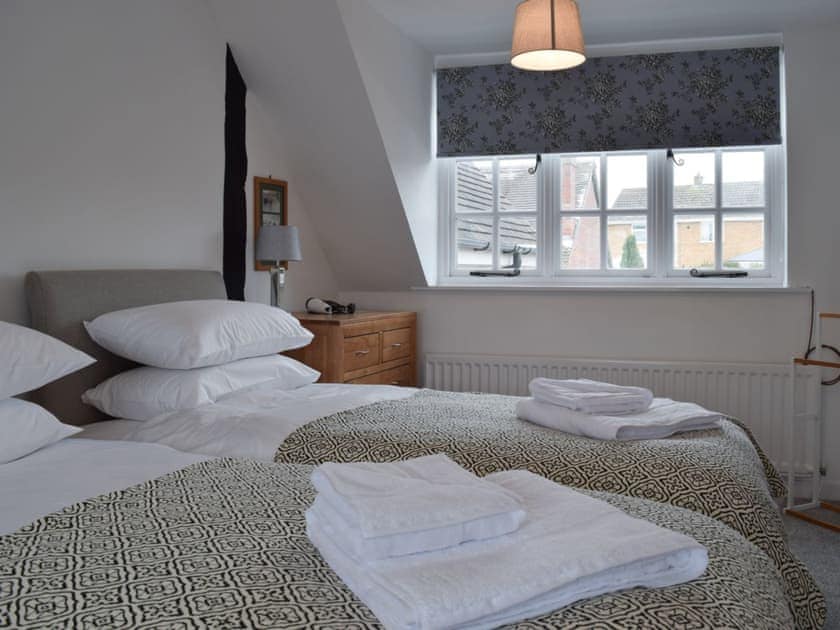 Twin bedroom | Three Batch Cottages, Chaddesley Corbett, near Bromsgrove
