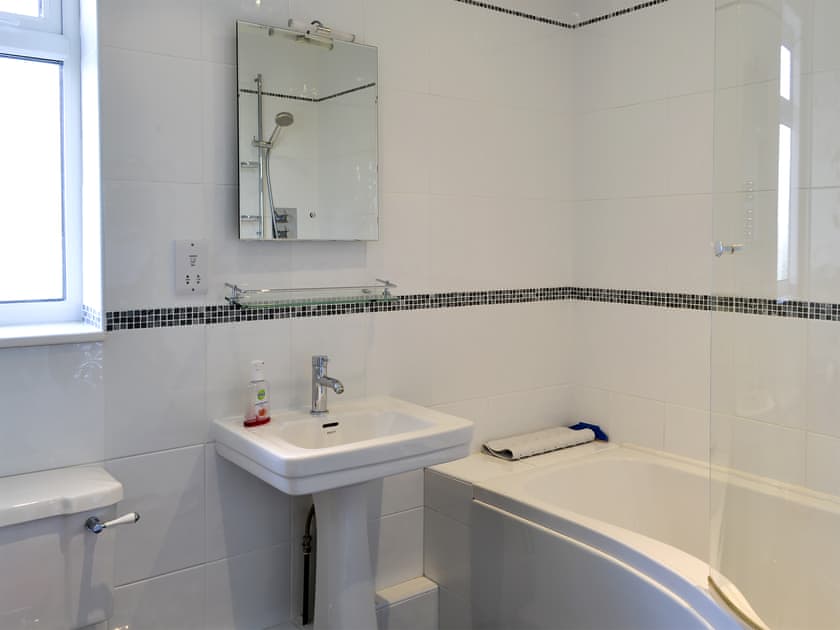 Bathroom | Bickertons Field, Newton by the Sea