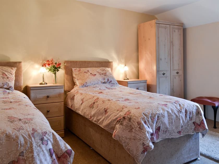 Twin bedroom | Knotty Corner Cottage, Fairy Cross, near Bideford