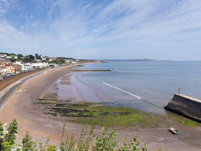 Ideally positioned close to the beach and town centre | 4 Richmond House, Dawlish