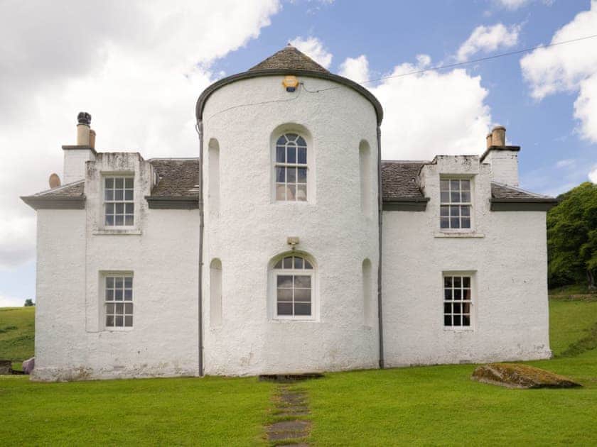 Characterful holiday home | Castle Peroch - Kinnaird Estate Cottages, By Dunkeld