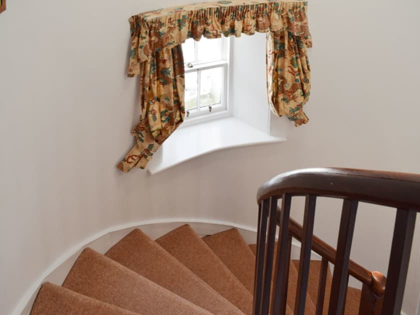 Spiral staircase | Castle Peroch - Kinnaird Estate Cottages, By Dunkeld, Pitlochry
