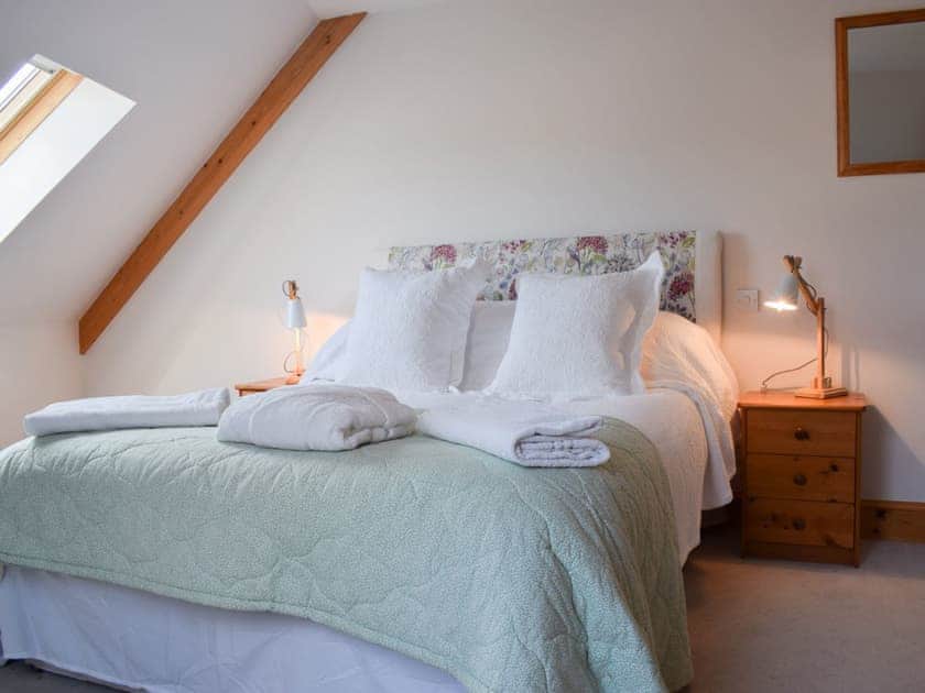 Comfortable double bedroom | The Roundel, Balmullo, near St Andrews