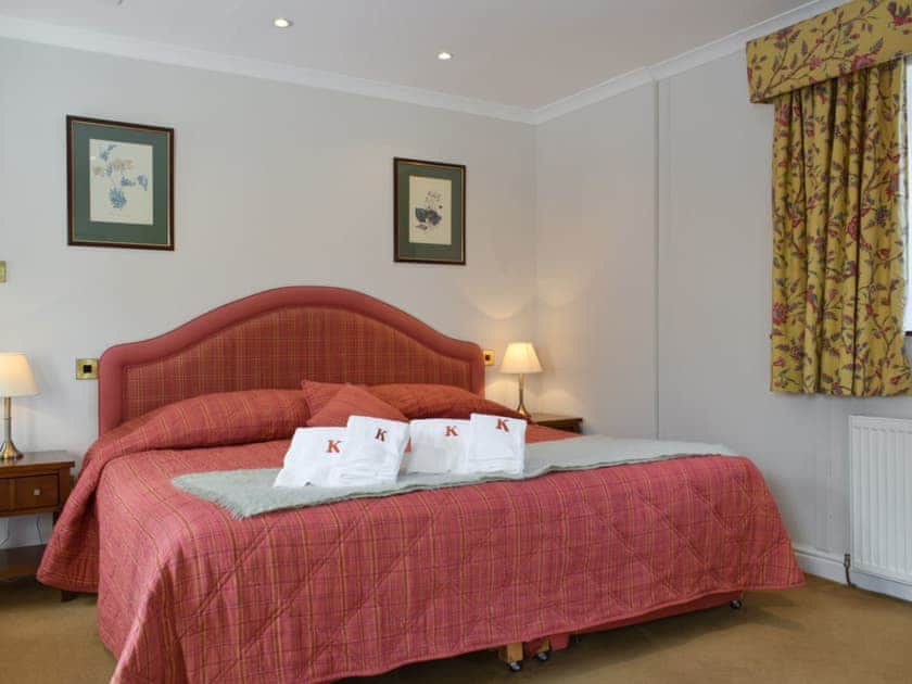 Relaxing double bedroom | Jock Scott Cottage - Kinnaird Estate Cottages, By Dunkeld, Pitlochry