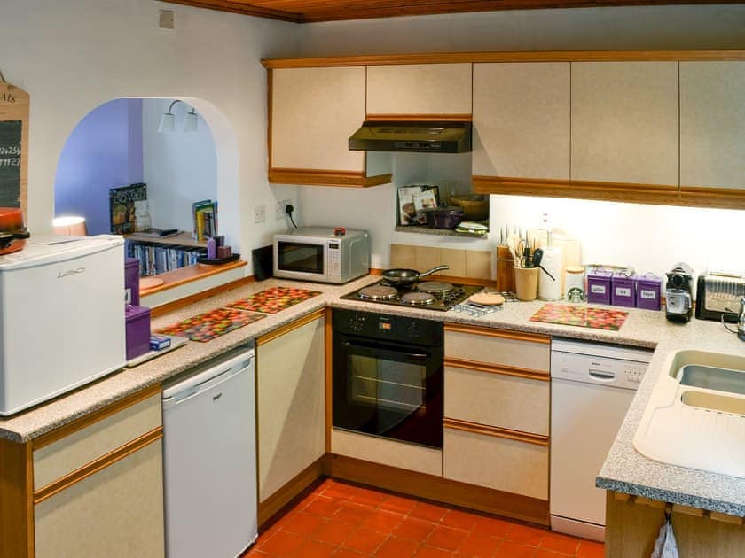Well-appointed kitchen | View Cottage, Settle