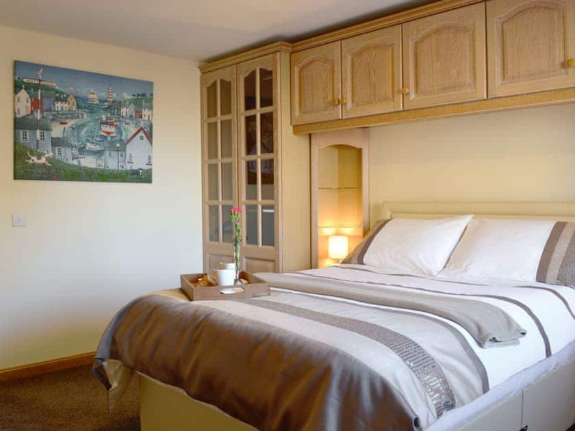 Attractive double bedroom | The Beachcomber, Cairnbulg, near Fraserburgh