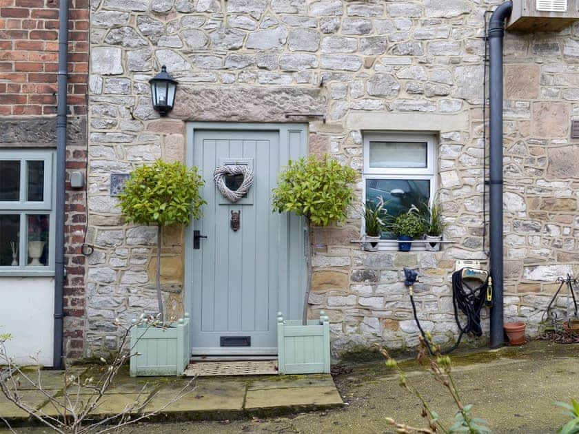 Vintage style cottage  | The Old Cobblers Cottage, Bakewell