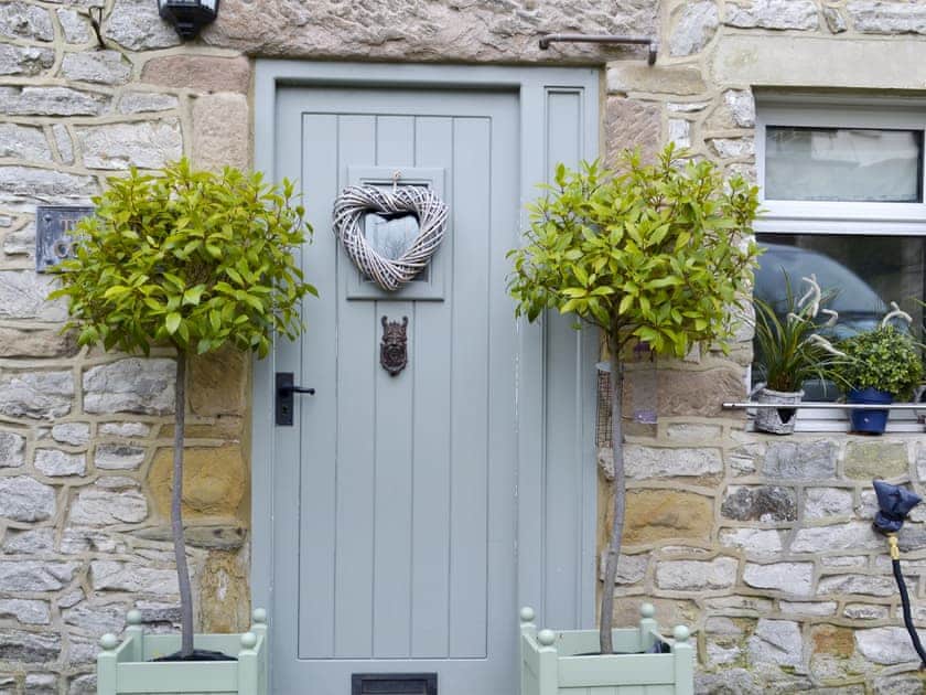 Vintage style cottage  | The Old Cobblers Cottage, Bakewell