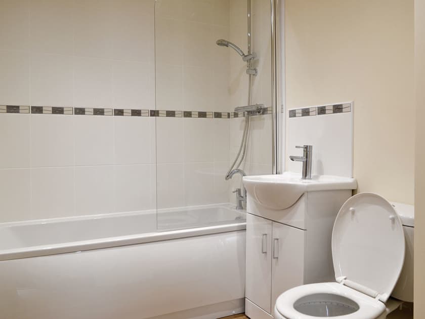 Family bathroom with shower over bath | No. 1 Ash Cottage - Six Ash Cottages, Six Ashes, near Bridgnorth