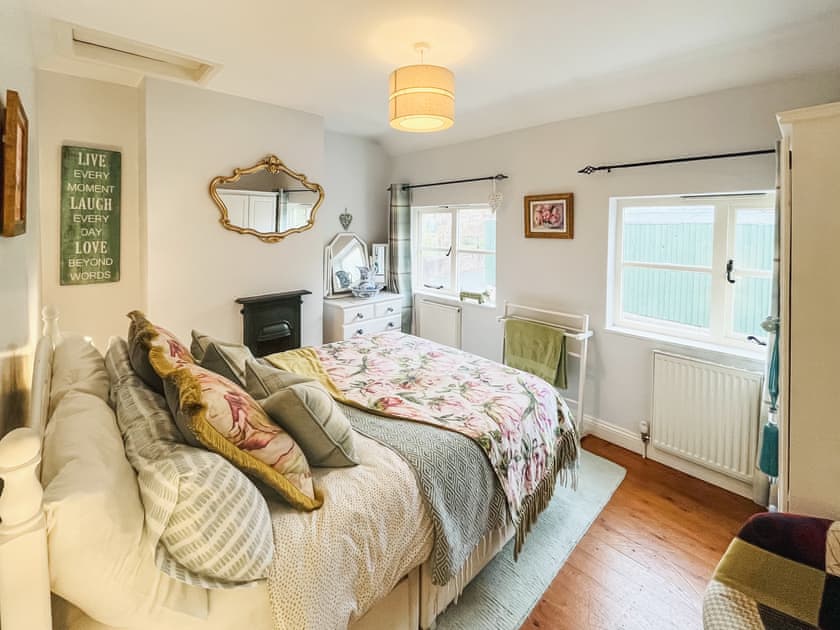 Master Bedroom | Victoria Cottage, Ironbridge, near Telford