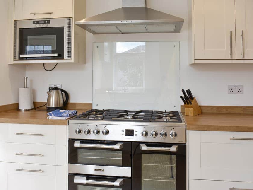 Well-equipped fitted kitchen | Harport, Lamlash, Isle of Arran
