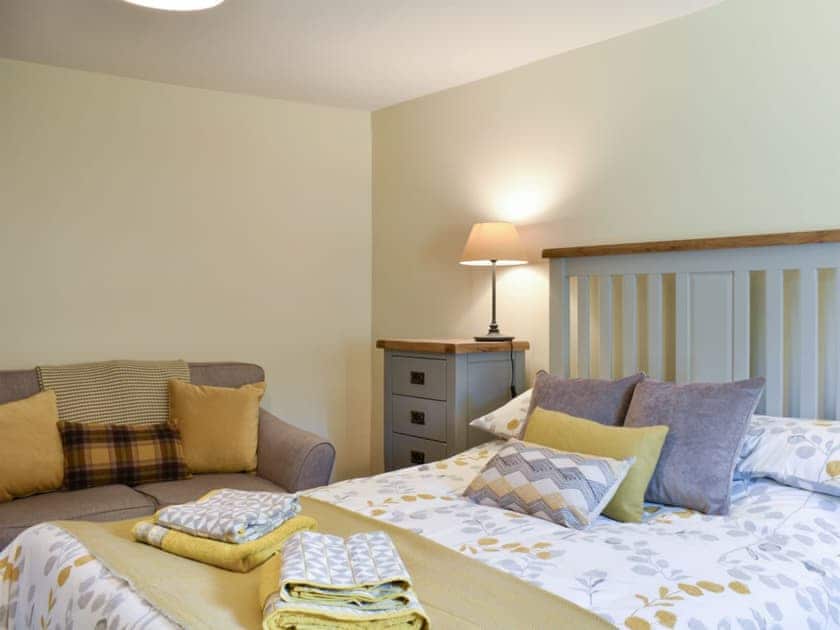 Peaceful double bedroom | Timbessie Barn, Carperby, near Leyburn