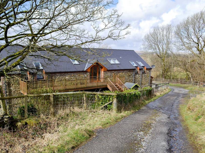 Exterior | Coed y Nant Barn, Rhôs, near Pontardawe