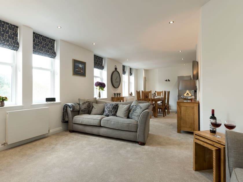 Comfortable lving area | A Stone’s Throw, Whitby