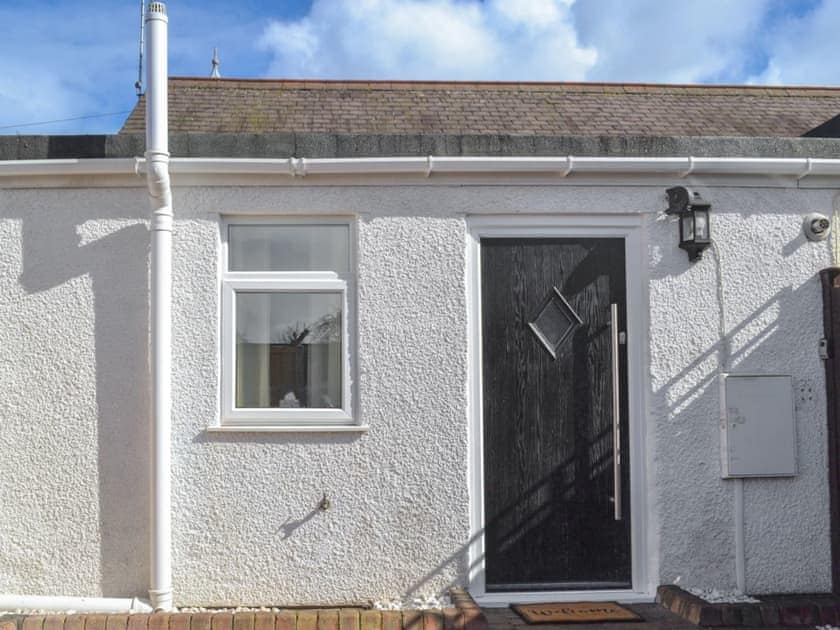 Exterior | Robin’s Nest, Edwinstowe, near Mansfield