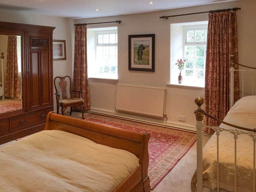 Spacious family bedroom | Inglenook Cottage, Kettlewell, near Grassington