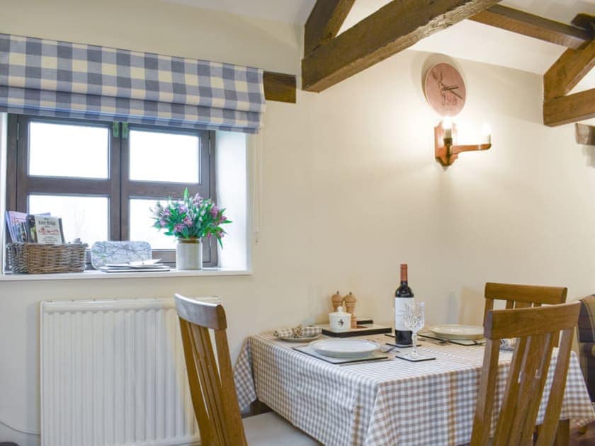 Convenient dining area | Curlew Barn, near Middleham, Leyburn